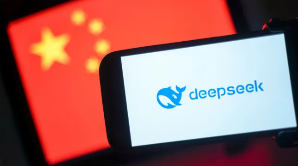 DeepSeek R2 延迟背后：中国 AI 硬件的挑战与追赶机遇