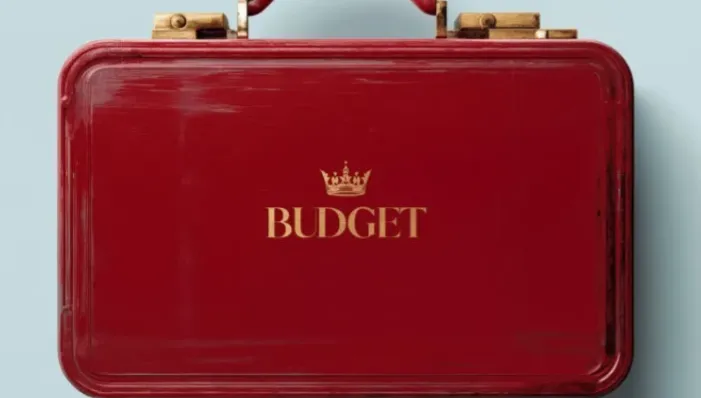 英国政府将推出电动汽车按里程付费税收政策