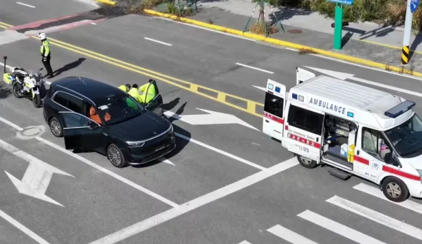 行业首批：赛力斯成功完成“车-警-医”联动技术验证