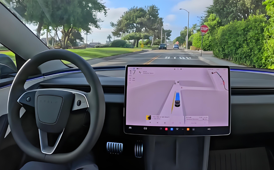 特斯拉FSD里程迫近百亿关口