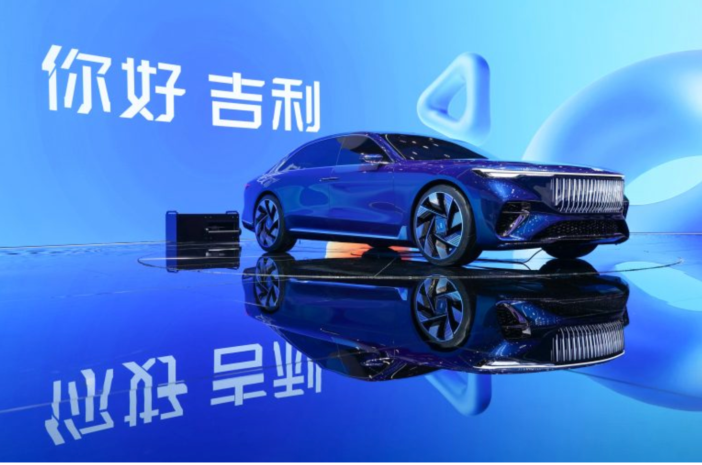 保时捷裁撤重整数字化研发资源;特斯拉电动重卡的电池参数曝光;小米汽车调整人事筹备海外业务